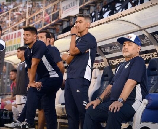 diego maradona viety sairaalaan